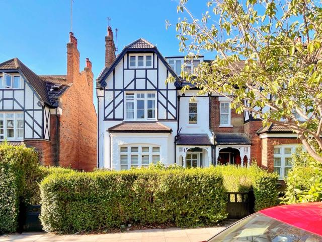 Flat for rent in Muswell Hill, Greater London