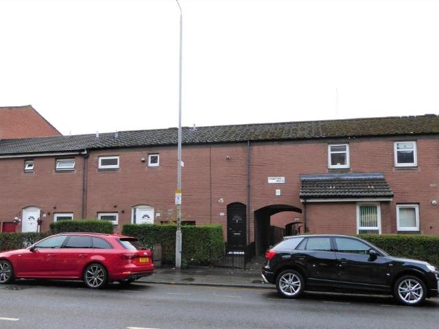 Flat for rent in Thornwood, Partick