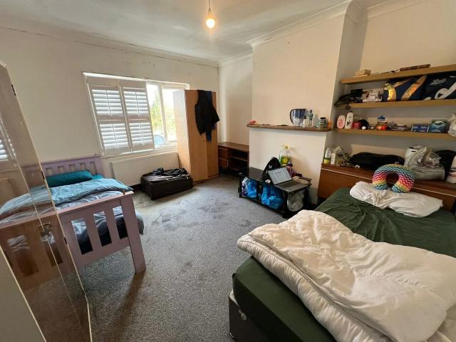 Flat for rent in Crayford, Greater London