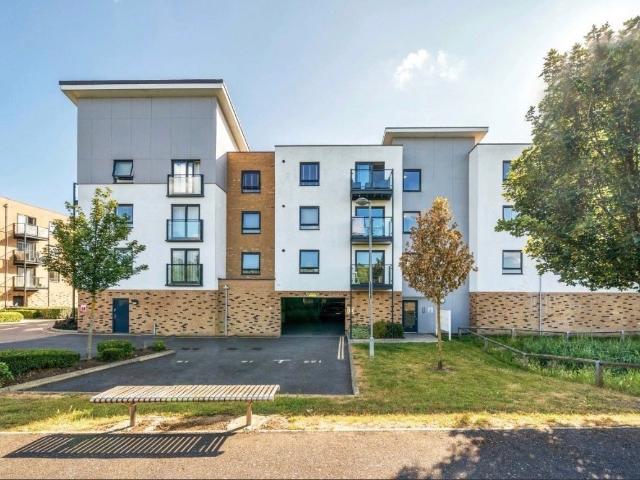 Flat for rent in Monks Orchard, Kent