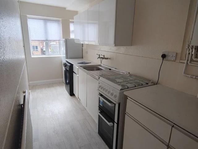 Flat for rent in Daws Hill, Cressex