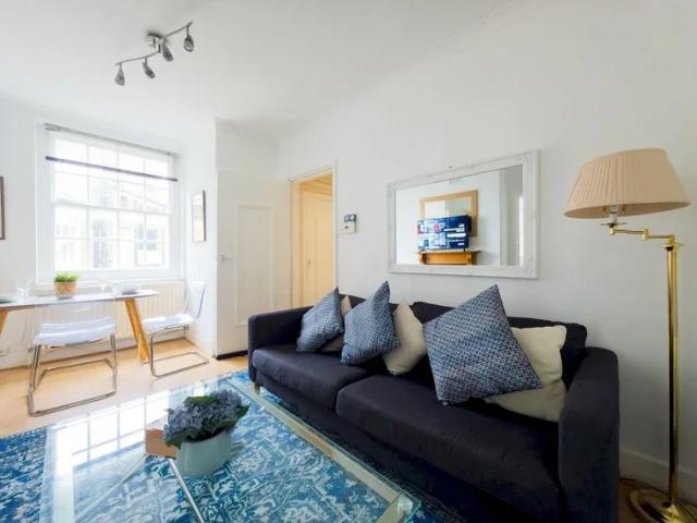 Flat for rent in Stepney, Greater London