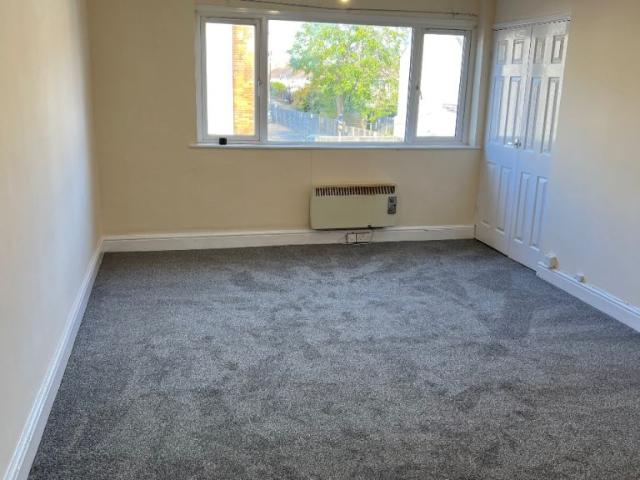 Flat for rent in Gorse Hill, Swindon