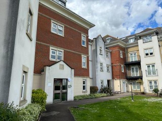 Flat for rent in Monks Orchard, Kent