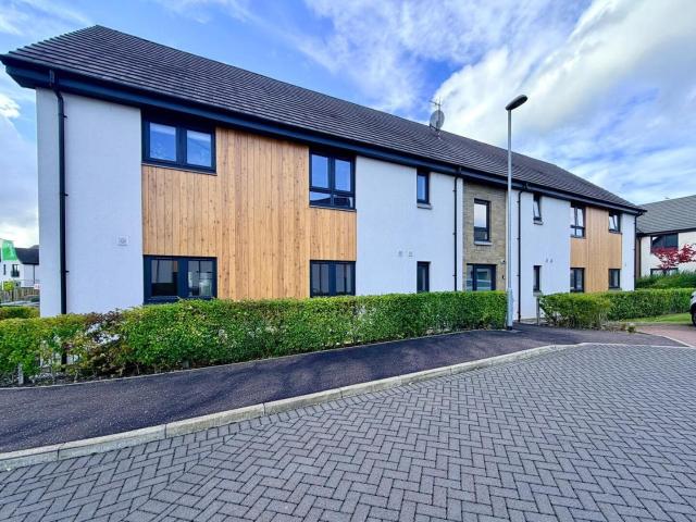Flat for rent in Waterside Cottages, Bertha Park