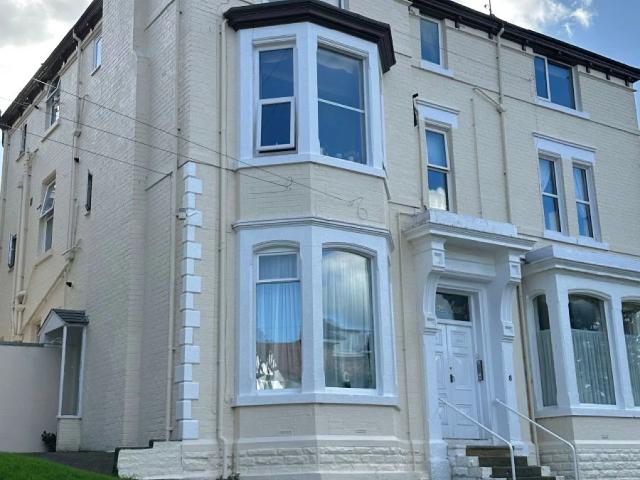 Flat for rent in South Cliff, Kepwick