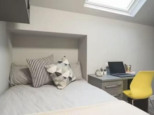 Flat for rent in Georgia, Greater Manchester
