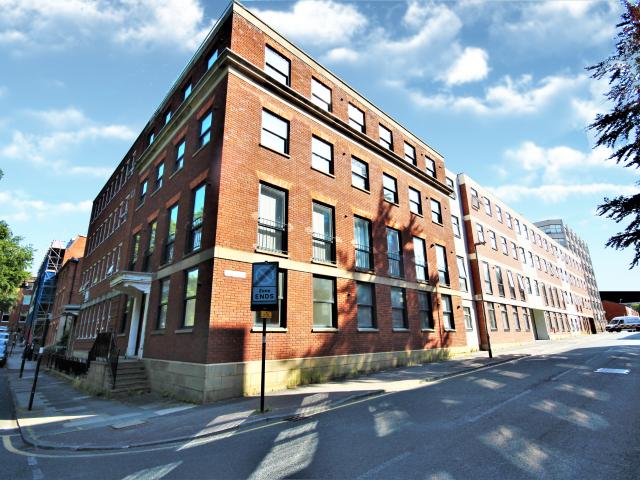 Flat for rent in Avenham, Higher Bartle