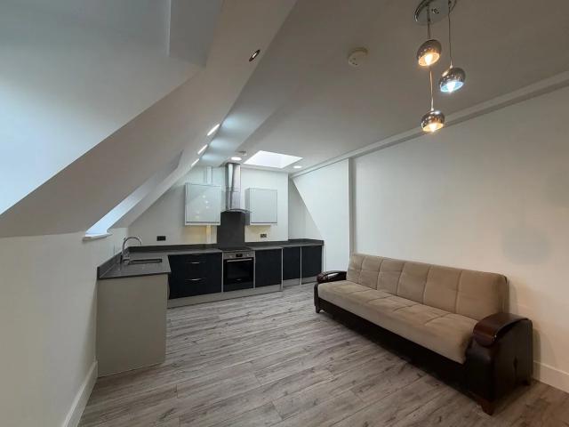 Flat for rent in Cheshunt, Broxbourne
