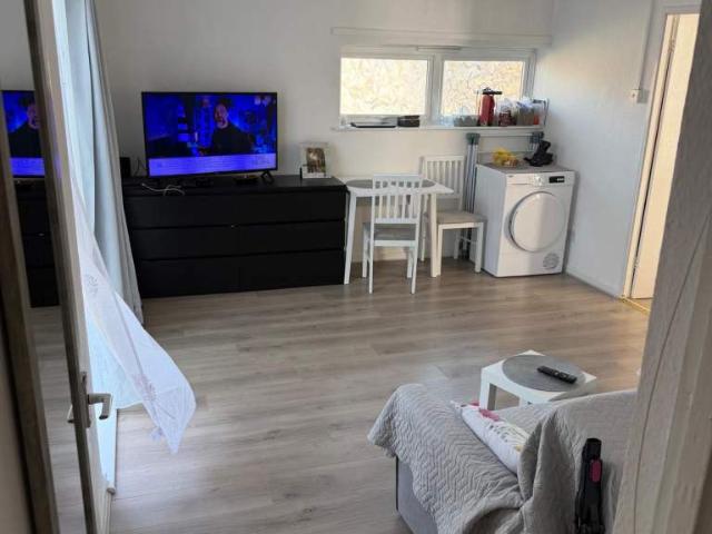 Flat for rent in Laindon, Essex