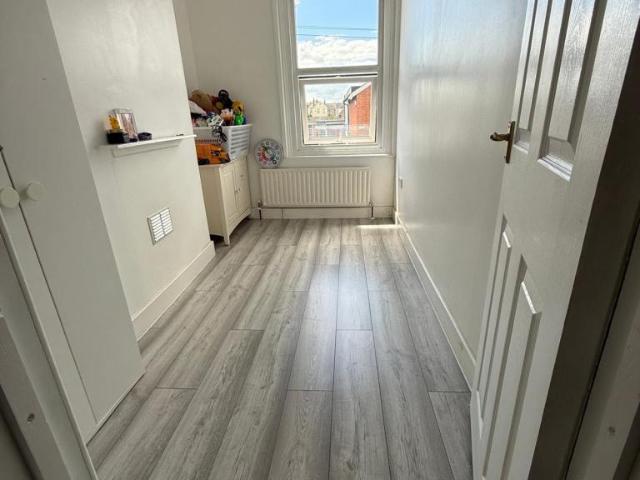 Flat for rent in Dale Hill, Essex
