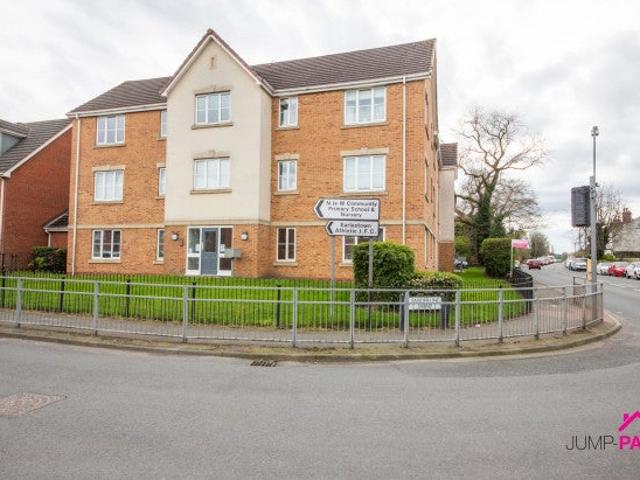 Flat for rent in Wargrave, Newton-le-willows