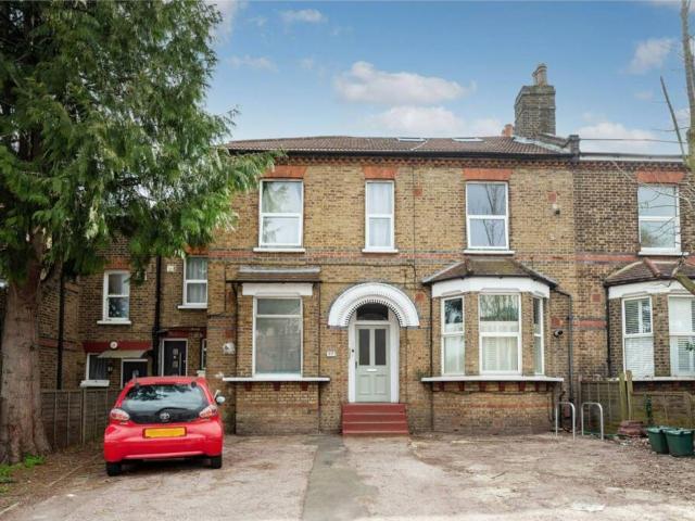 Flat for rent in Penge, Greater London