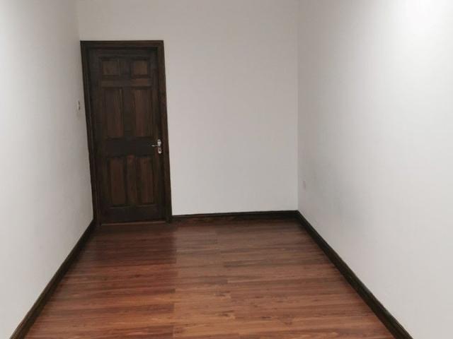 Flat for rent in Beddington, Greater London