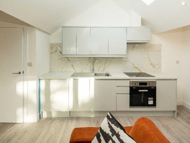Flat for rent in Ponders End, Greater London