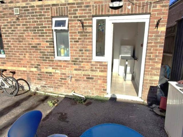 Flat for rent in Lansdowne, Bournemouth