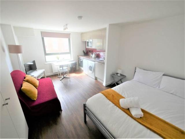 Flat for rent in West Cliff, Bournemouth