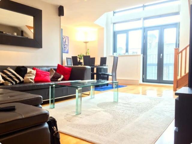 Flat for rent in London Borough of Hackney, Greater London