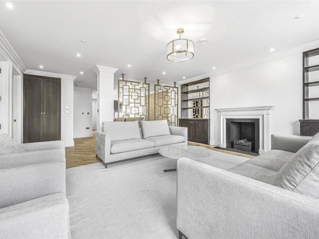 Flat for rent in Mayfair, Mayfair