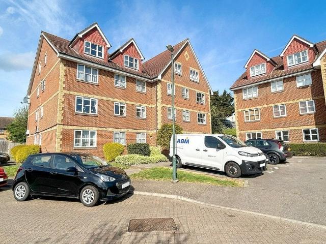 Flat for rent in London Borough of Bexley, Greater London