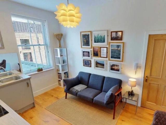 Flat for rent in Froggatt, East Midlands