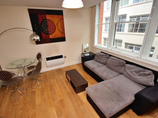 Flat for rent in City Centre, Georgia