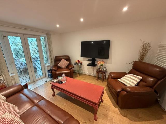 Flat for rent in Georgia, Greater Manchester