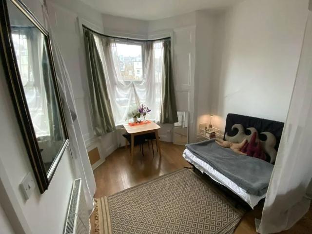 Flat for rent in South Tottenham, Greater London