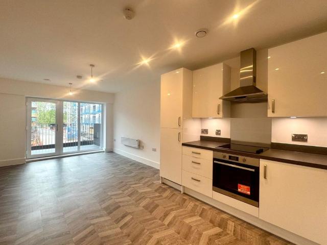 Flat for rent in Rednal, West Midlands