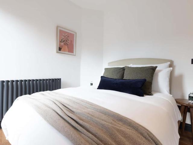 Flat for rent in City Centre, Georgia