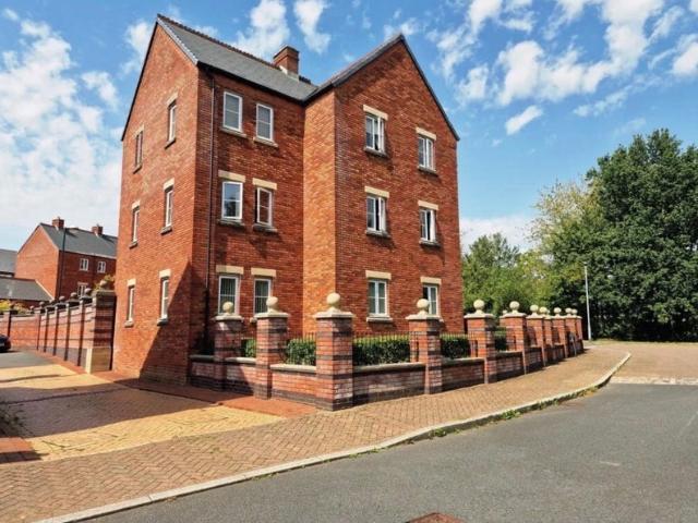 Flat for rent in Higher Bartle, Lancashire