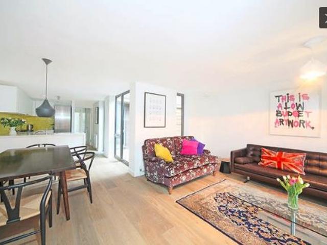 Flat for rent in Kensal Town, Greater London