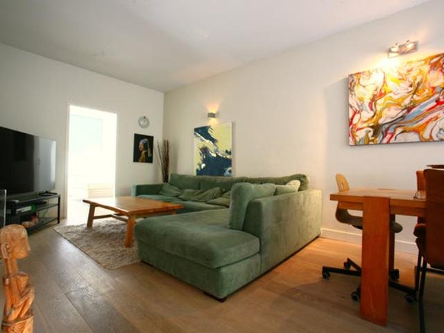 Appartement te huur in Bezuidenhout, Zuid Holland