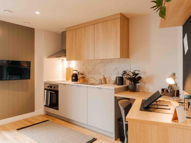 Flat for rent in City Centre, Georgia