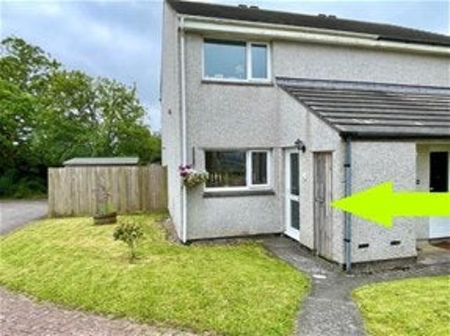 Flat for rent in Threemilestone