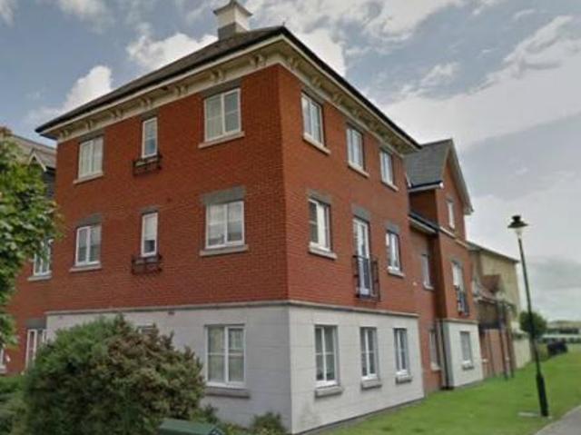 Flat for rent in Ravenswood, Key Street