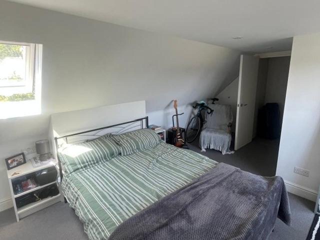 Room for rent in London Borough of Ealing, Greater London