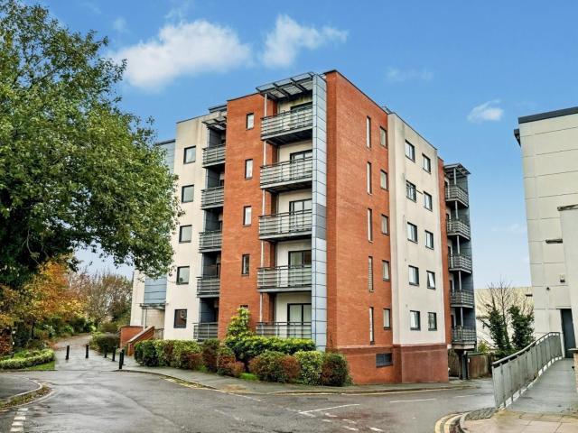 Flat for rent in Trafford Park, Greater Manchester