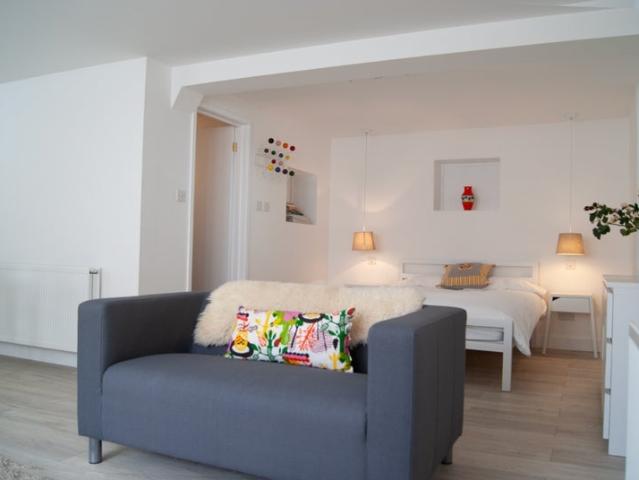 Flat for rent in Stroud Green, Greater London