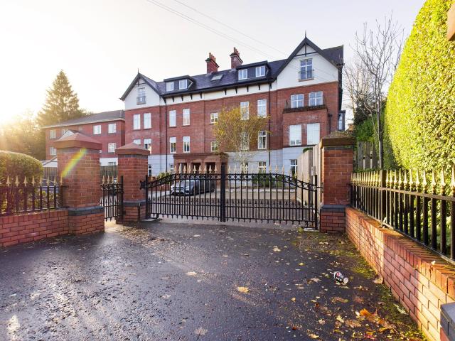 Flat for rent in Belfast, Stranmillis