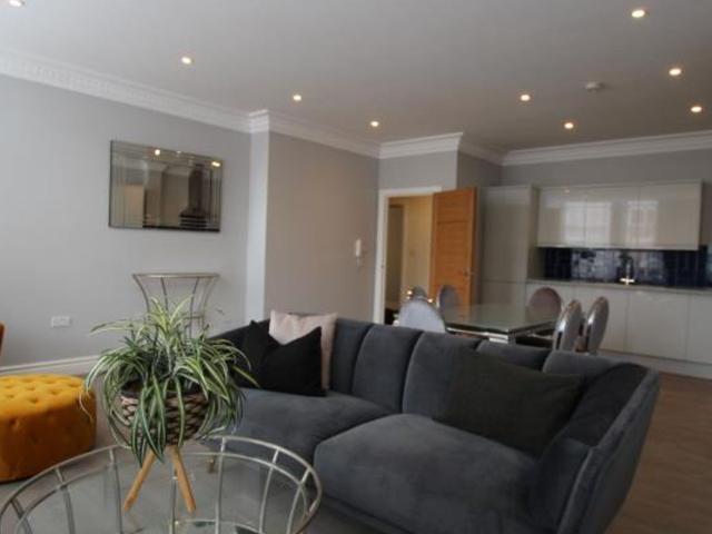 Flat for rent in The Park, City of Nottingham