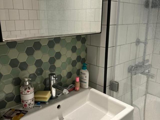 Flat for rent in Northway, The Slade