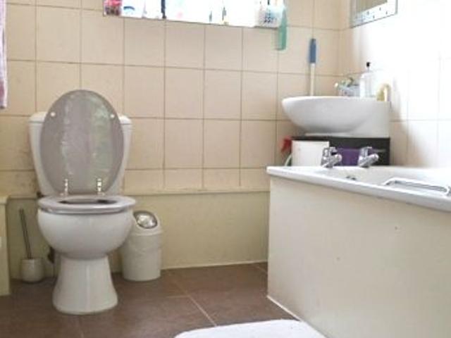 Flat for rent in Slough