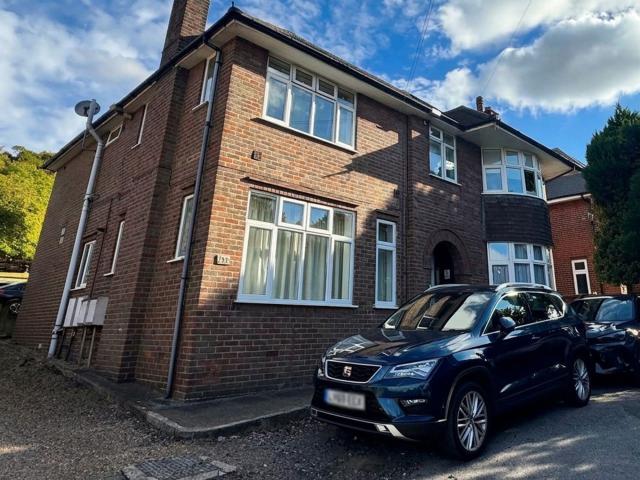 Flat for rent in High Wycombe Community Board, High Wycombe