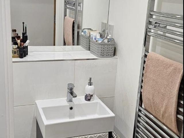 Flat for rent in Daws Hill, Cressex