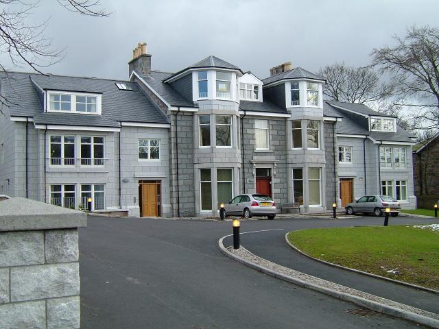 Flat for rent in Ferryhill, Ballindoch
