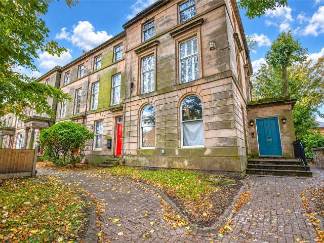 Flat for rent in Claughton, Oxton Village
