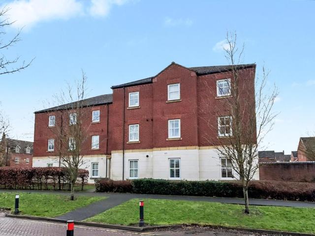 Flat for rent in Lichfield, Boley Park