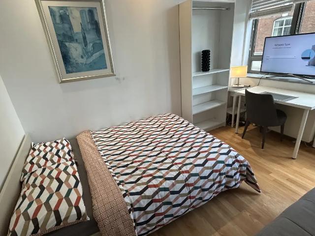 Flat for rent in Finsbury, Greater London