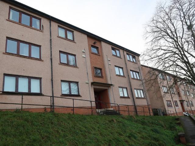Flat for rent in Barrhead, Scotland